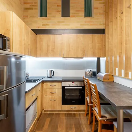 Cs6 Csengery * Budapešť